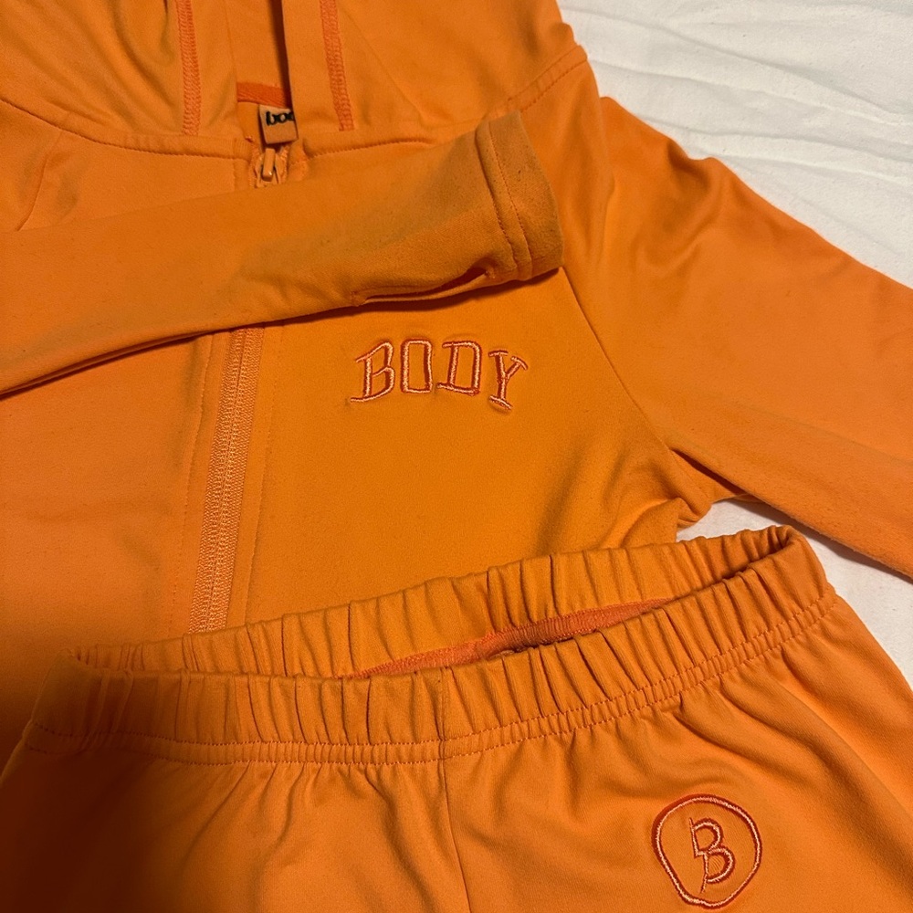 Bold Orange Women's Jogger Set - Picture 3 of 4